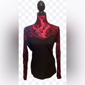 Floral Lace V Neck Long Sleeve  T-Shirt Blouse.